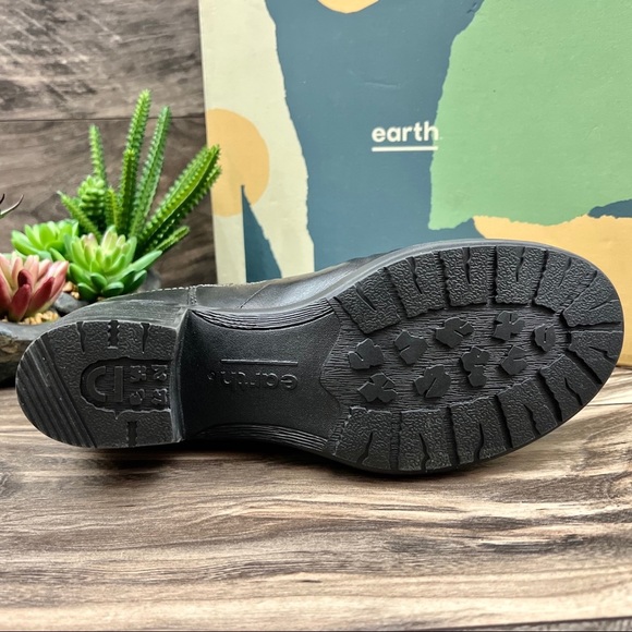 NIB Earth Denali Aspect Black Leather Pull On Ankle Bootie Boots 8M 39 - Picture 8 of 12